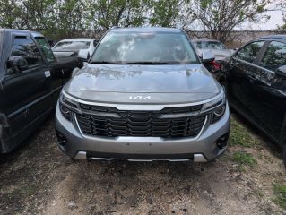 2024 Kia Seltos S - Exterior Front Center Image